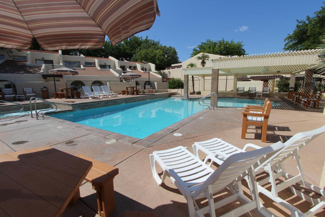 Villas At Southgate St. George Esterno foto
